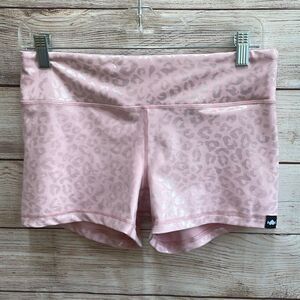 WODBOTTOM‎ BOOTY SHORTS IN PINK LEOPARD PRINT